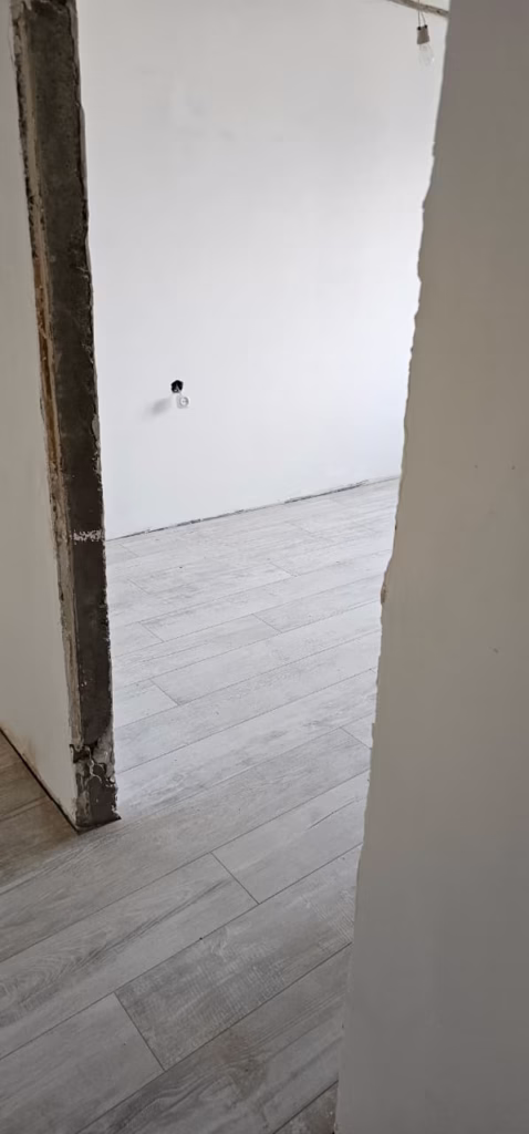 мастер по укладке ламината Челябинс