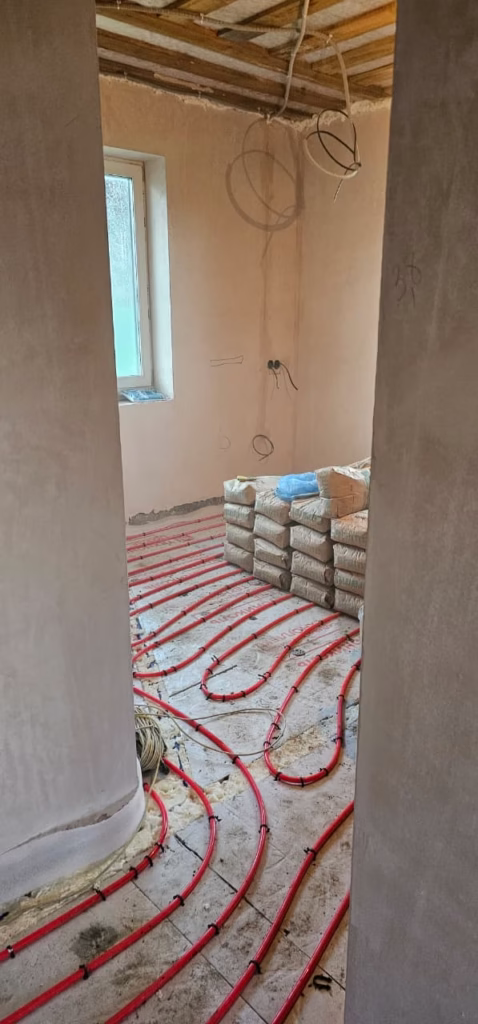 стяжки пола в доме 25 м²